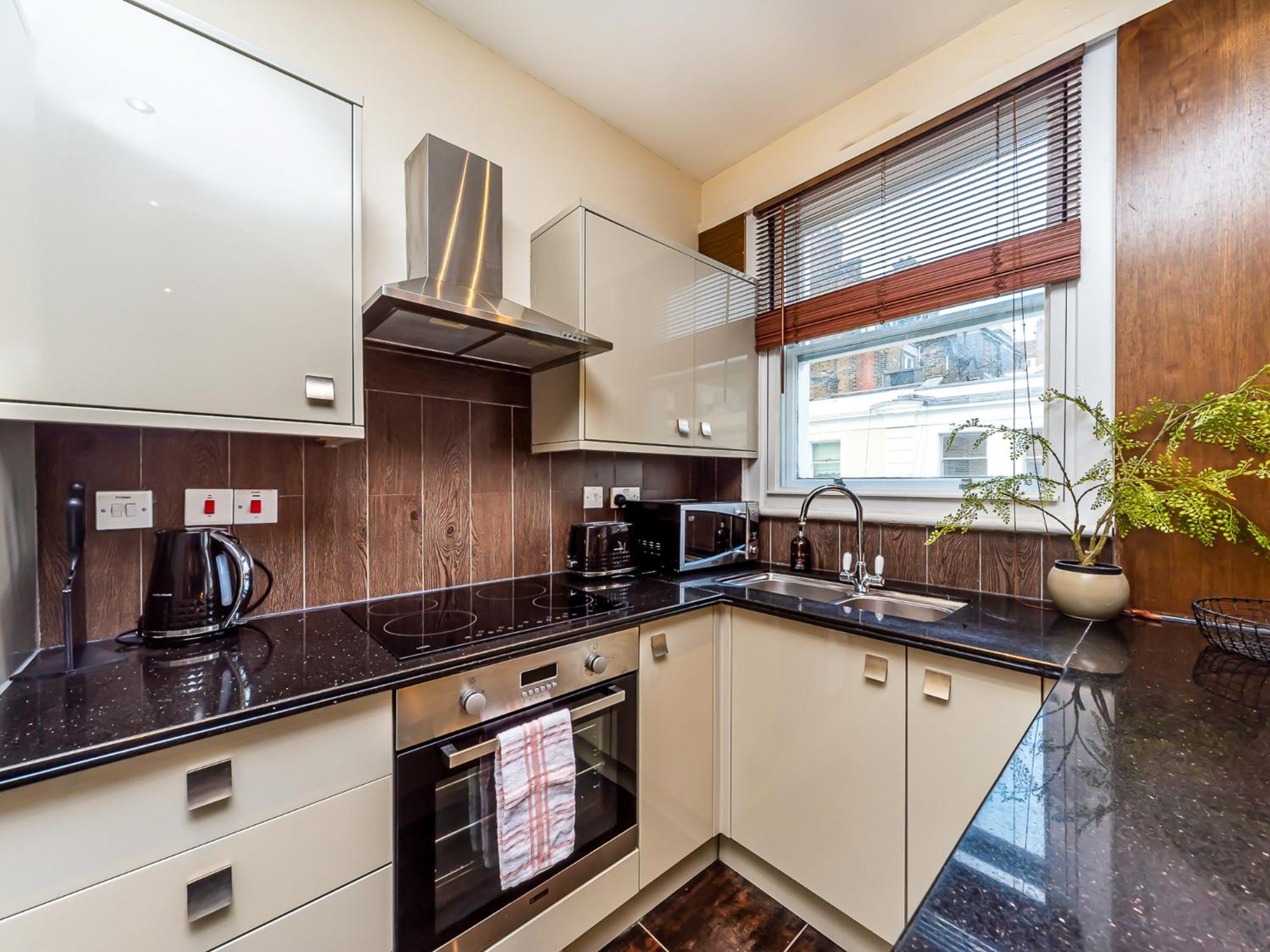 Pass The Keys West End Apartment Near Tottenham Court Road London Exteriör bild