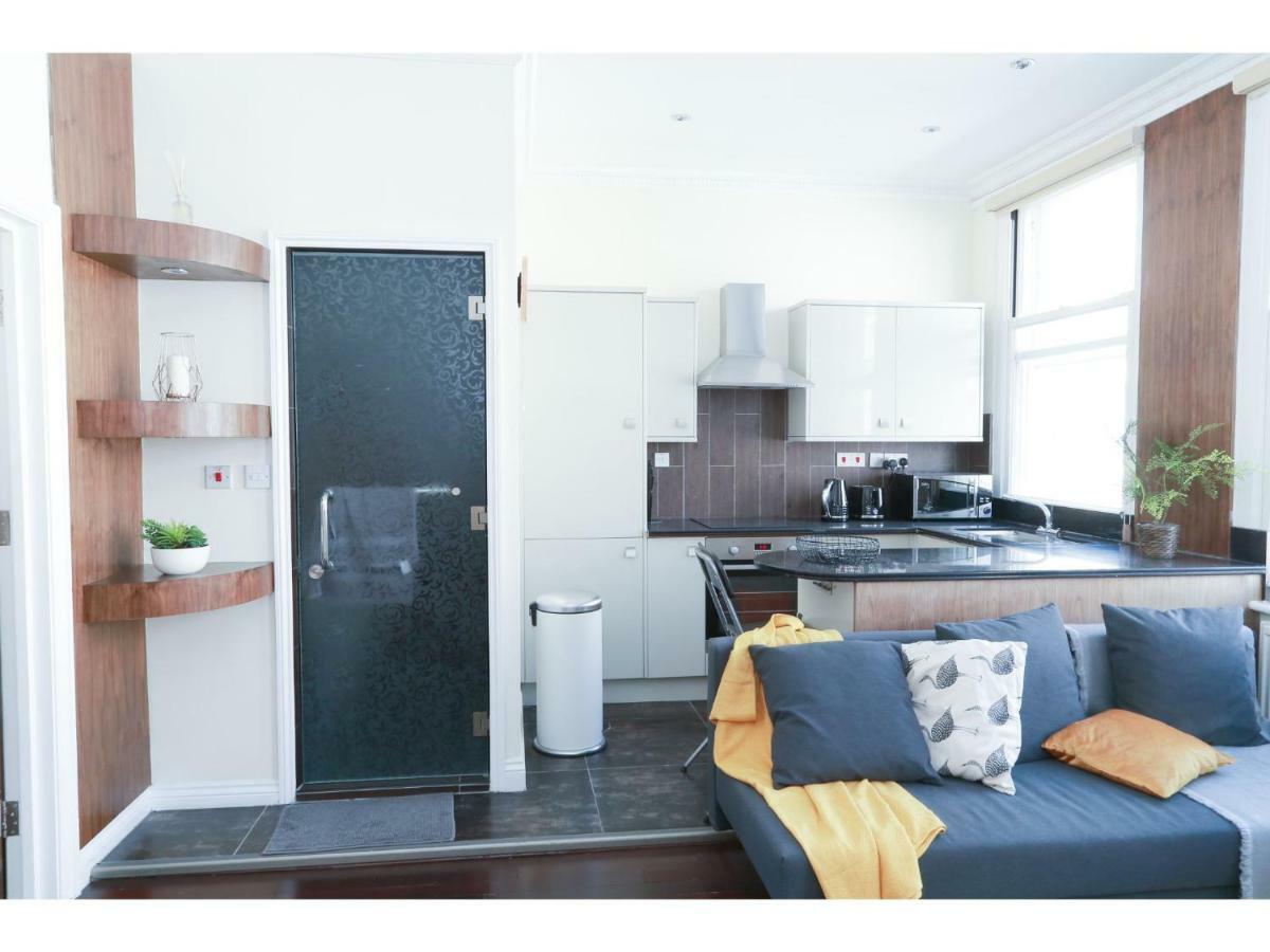 Pass The Keys West End Apartment Near Tottenham Court Road London Exteriör bild