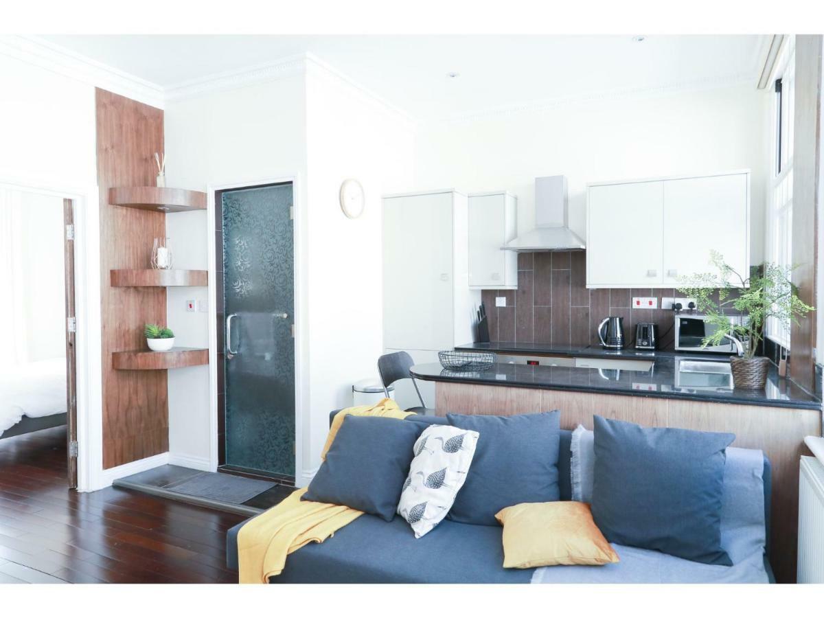 Pass The Keys West End Apartment Near Tottenham Court Road London Exteriör bild